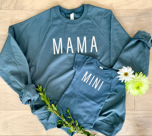 MAMA Raglan Crew Neck Sweatshirt